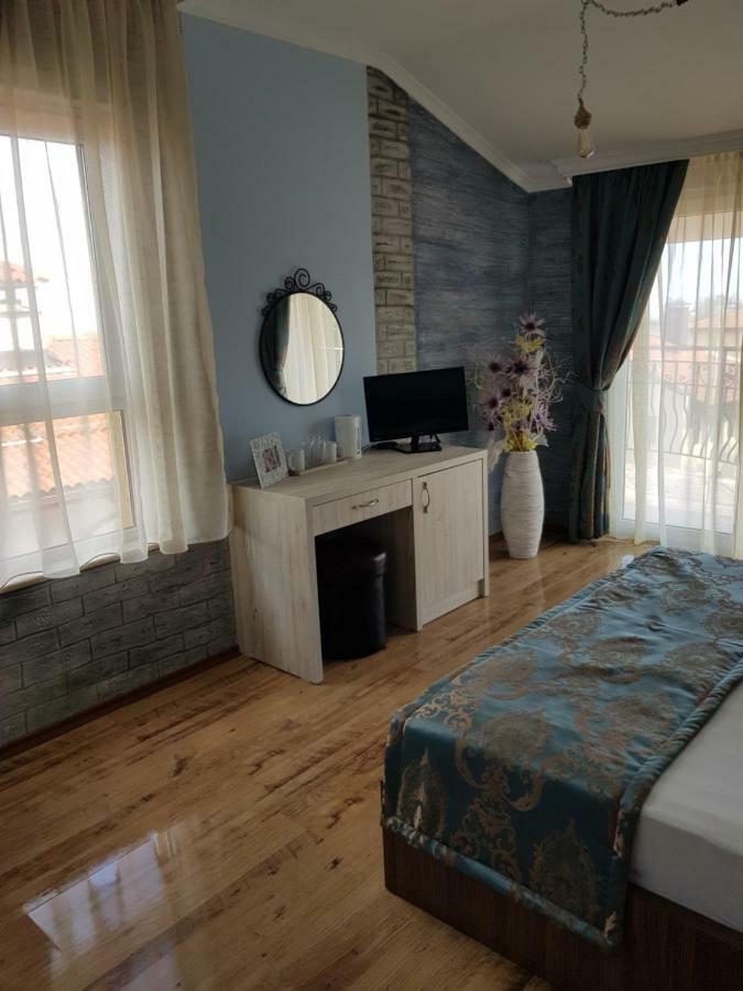 Vromos Guest House Csernomorec Kültér fotó